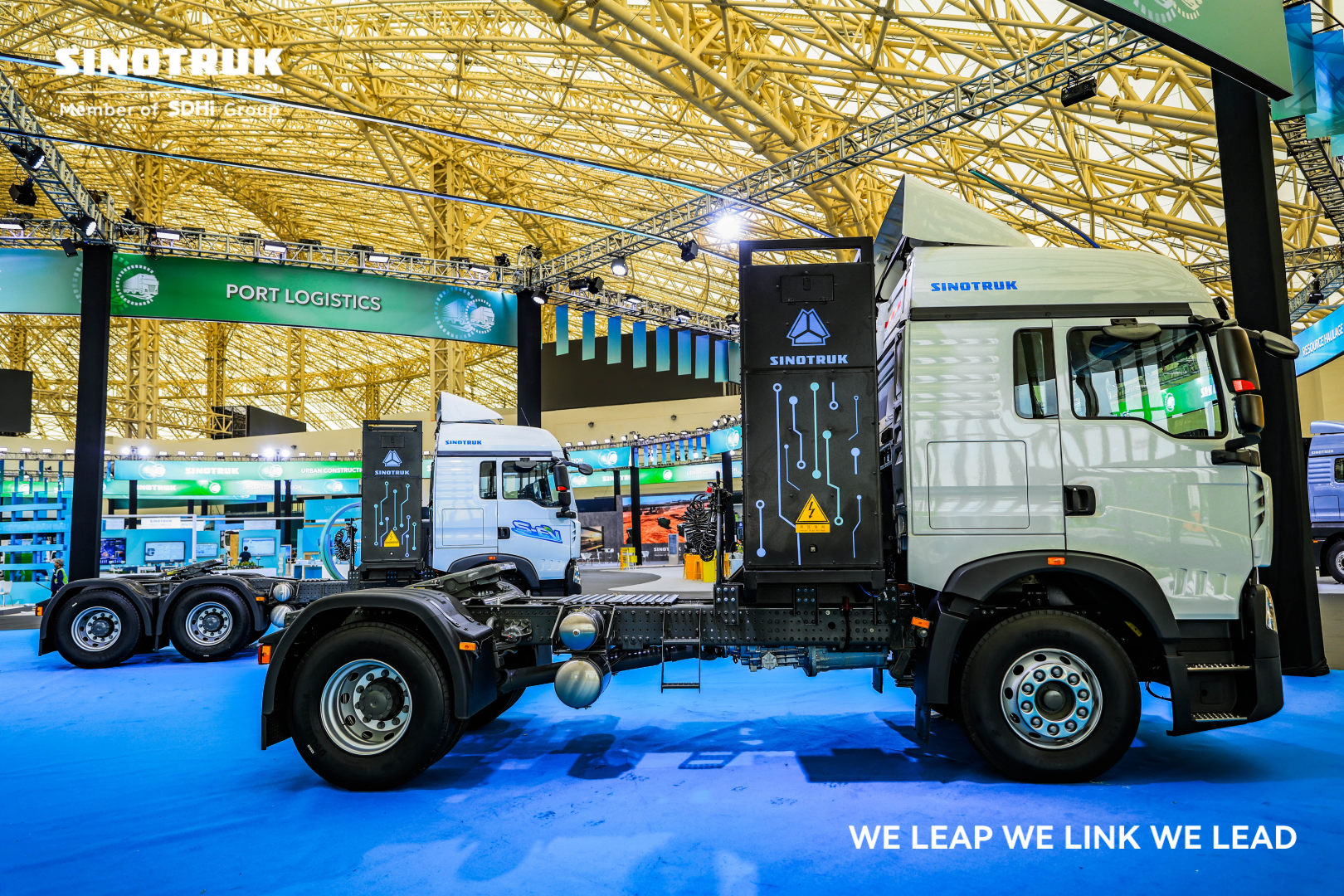 HOWO EV Trucks